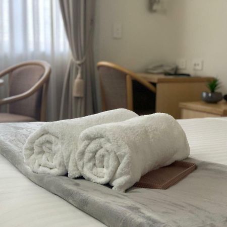 Airport Ascot Motel Brisbane Bagian luar foto