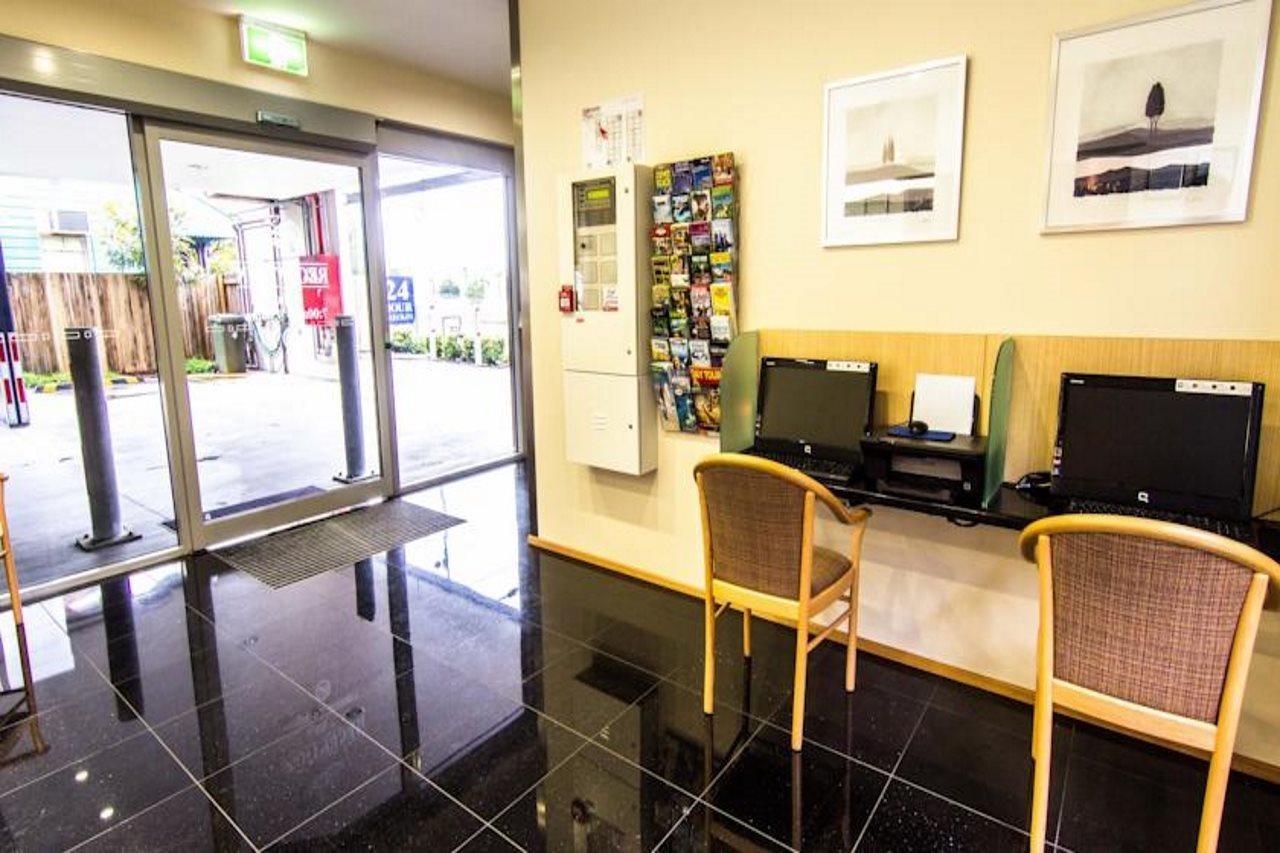 Airport Ascot Motel Brisbane Bagian luar foto